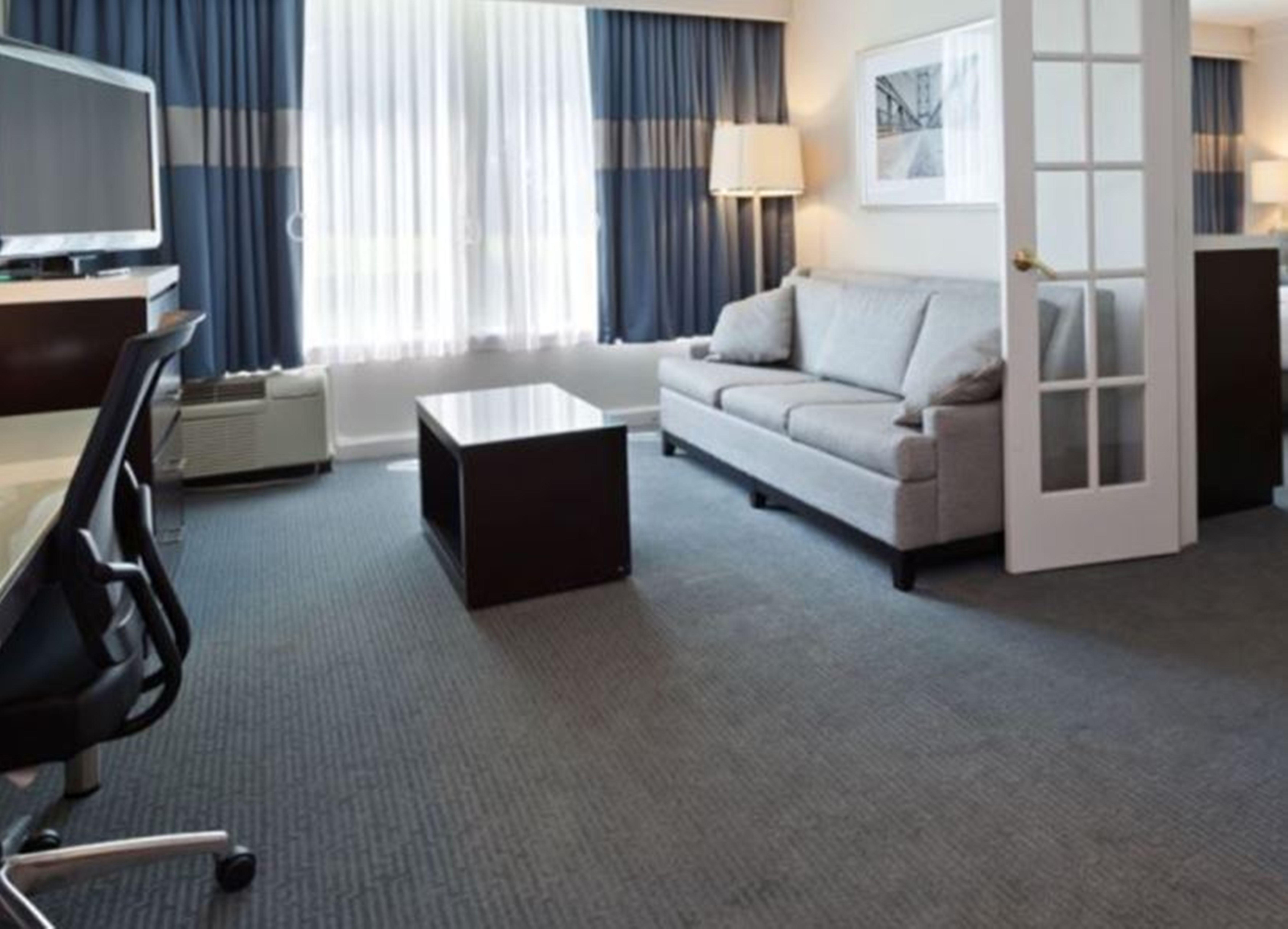 Holiday Inn Weirton-Steubenville Area Kültér fotó