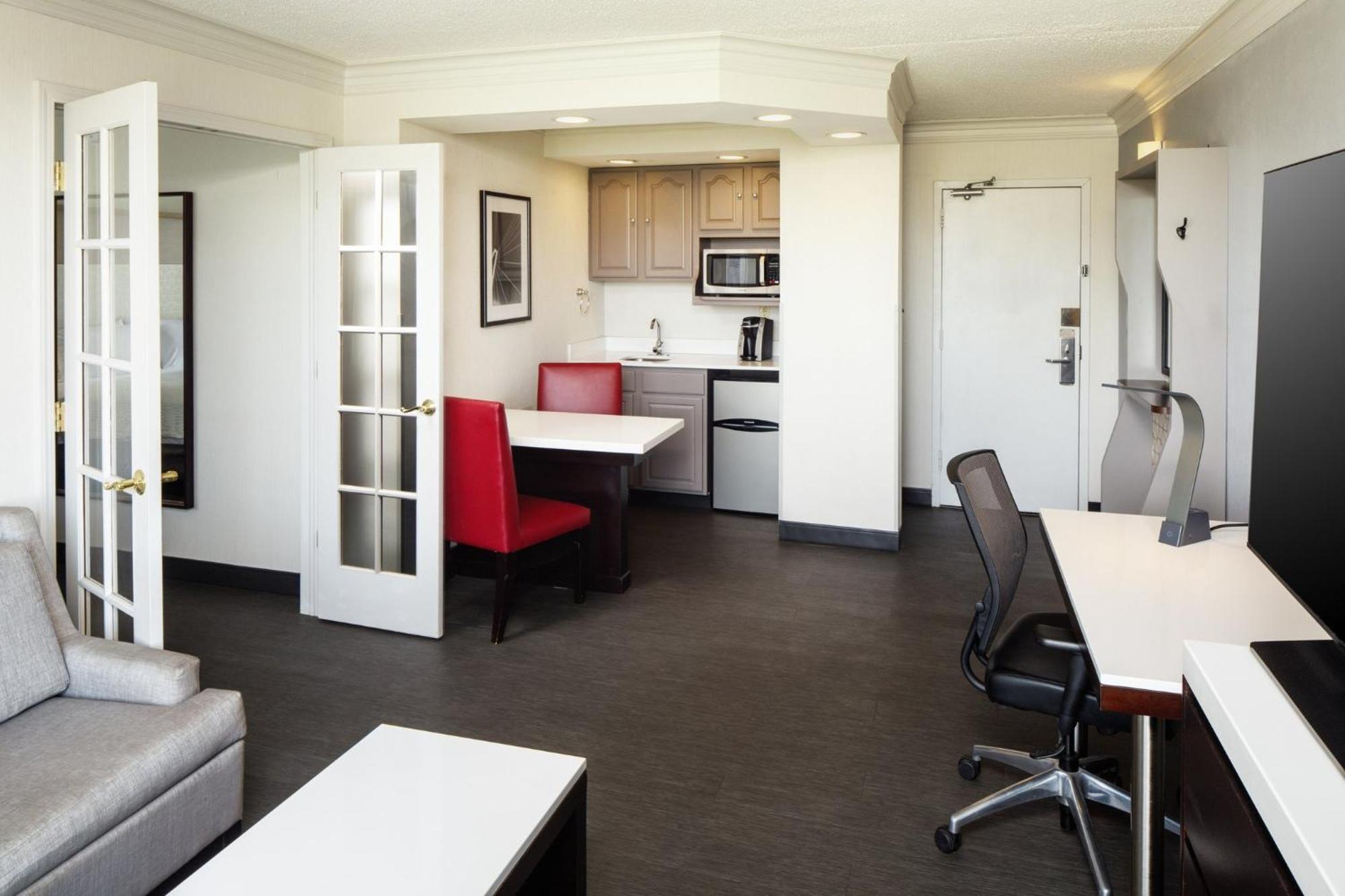 Holiday Inn Weirton-Steubenville Area Kültér fotó