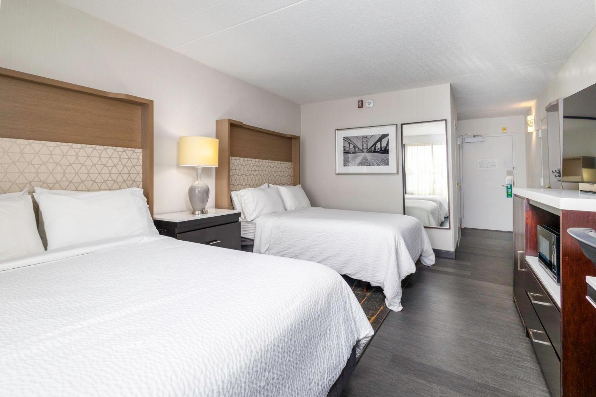 Holiday Inn Weirton-Steubenville Area Kültér fotó
