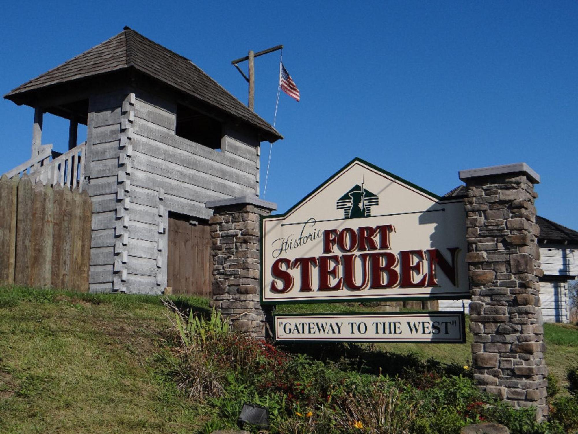 Holiday Inn Weirton-Steubenville Area Kültér fotó